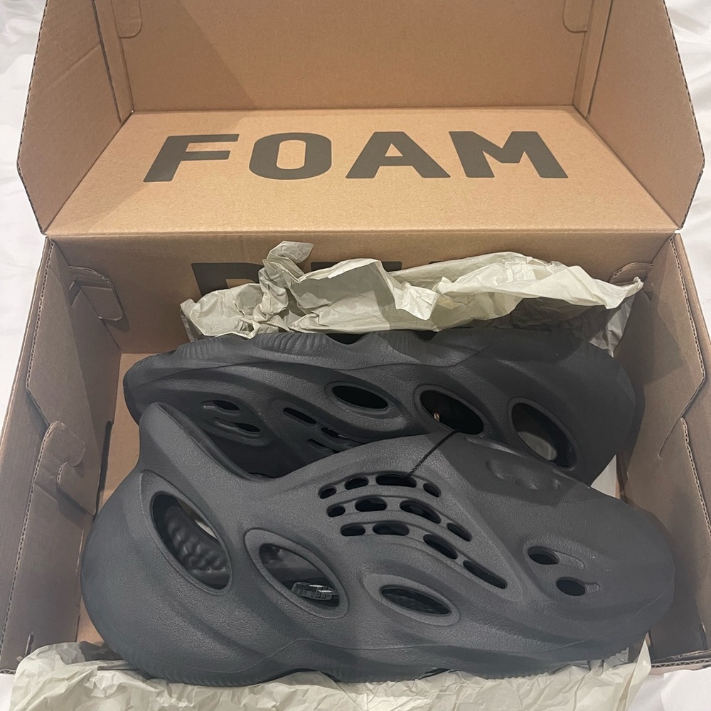 Yeezy Foam Runners - NEW & NEVER WORN!!!